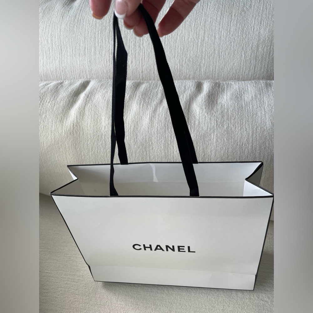 CHANEL Classic White and Black Bag